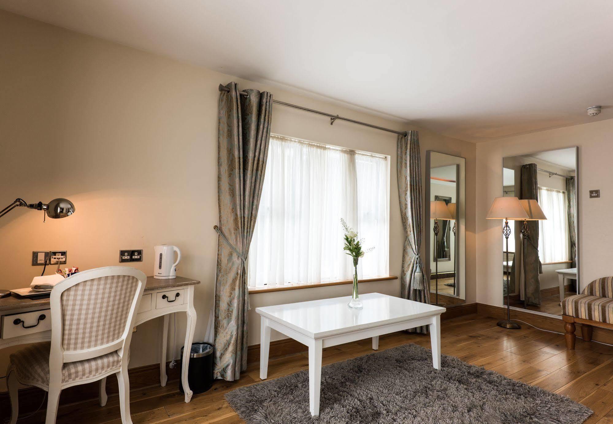 Springfield Hotel Leixlip Bagian luar foto
